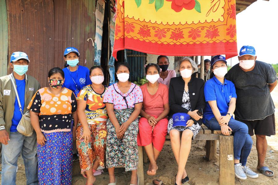 The Resident Coordinator conducts her first field visit in Thailand to consult with migrants in Tak province regarding the impacts of COVID-19.
